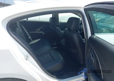 2016 Buick Lacrosse Leather z USA, uszkodzony, nr VIN 1G4GB5G33GF190689